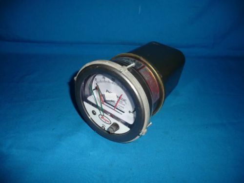 Dwyer A 3000-0 Photohelic Pressure Switch Gauge