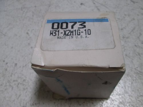 POTTER &amp; BRUMFIELD W31-X2M1G-10 CIRCUIT BREAKER *NEW IN A BOX*