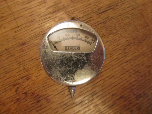 Antique Leader Pocket Voltmeter Leader B Battery Tester 0-50 Volts