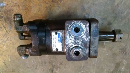 Eaton Char-Lynn 130-1343-003 Hydraulic Motor Tennant Sweeper 7400