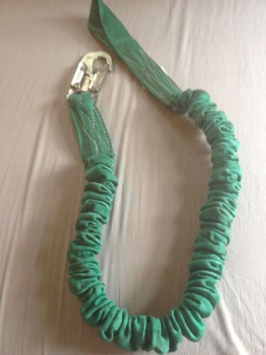 6&#039; buckyard shock absorbing lanyard