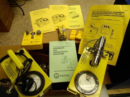 Victoreen Radiological Survey Radiation Detector Set CD V-700 CD V-715 CD V-750