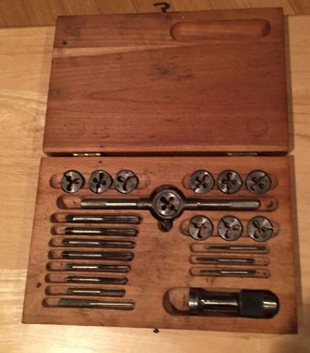 Vintage Greenfield GTD &#034;Button&#034; Die  Screw Plate Tap and Die Set