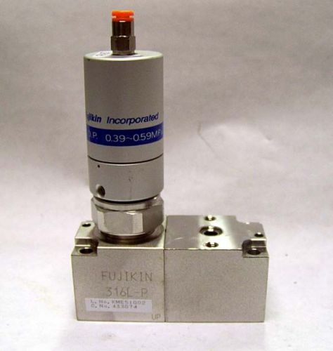 Fujikin Pneumatic Valve N.O. 0.39~0.59 MPa 316L-P SS 433074 Stainless Steel