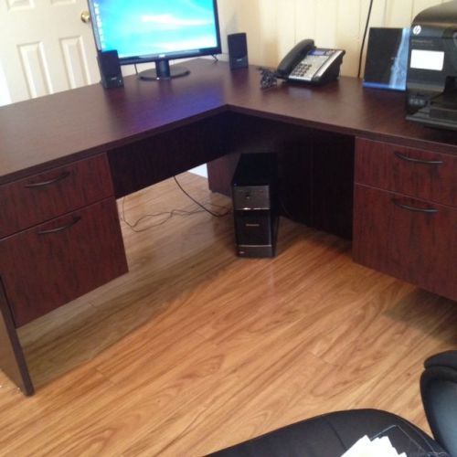 60x30 Desk Mahogany Impression , Right Return 40x21