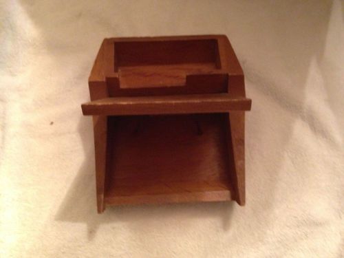 Vtg Wood Wooden Business card holder school desk shaped with pen holder Opens!!