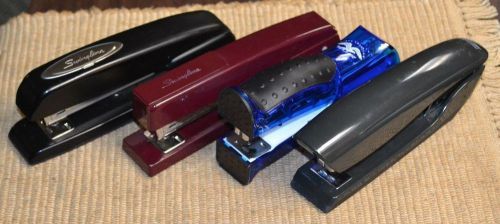 Lot of 4 Staplers Swingline, StanleyBostich