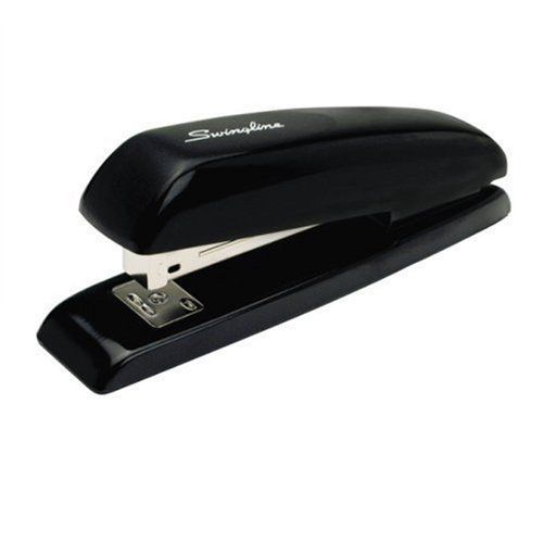 Swingline Deluxe Desk Stapler - 20 Sheets Capacity - 210 Staples (swi64601)