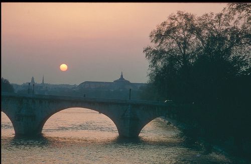 Corel Stock Photo CD  Exploring France