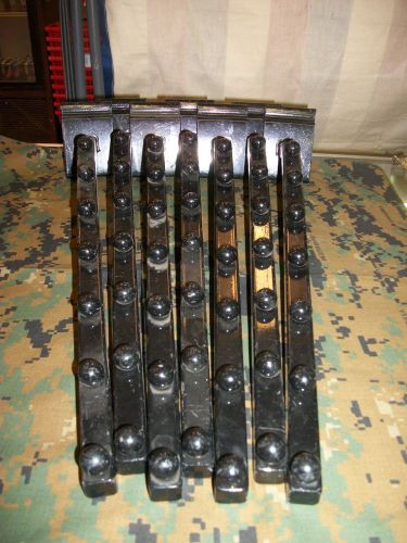 17 1/2&#034; BLACK DOWN SLANT ARM WITH 7-BALLS, LOT OF 7