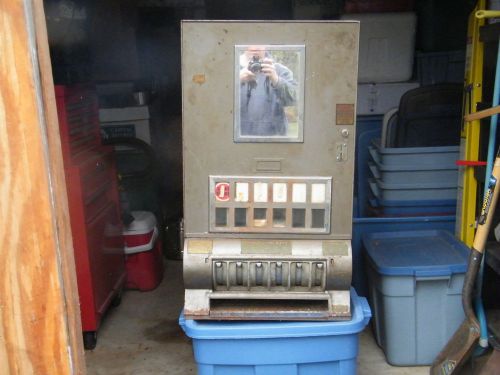 Vintage Counter top Cigarette Dispenser Machine 1950&#039;s/60&#039;s