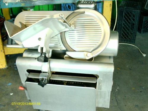 Globe Slicer Machine Model 775L