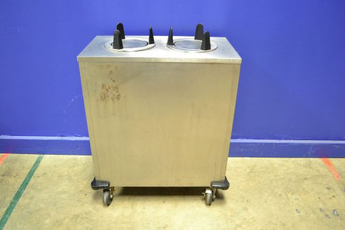 Lakeside 5207 Mobile 2 Stack Plate Dispenser - Unheated (Loc2)