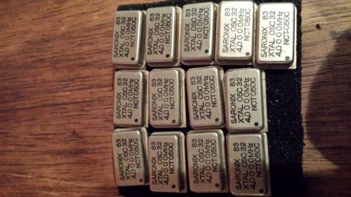 Saronix 4Mhz Crystal Oscillator lot of 13