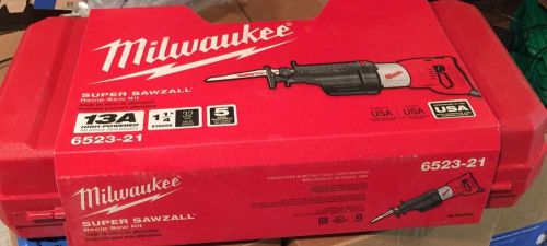 Milwaukee 6523-21 360° rotating handle orbital super sawzall recip saw w/case for sale