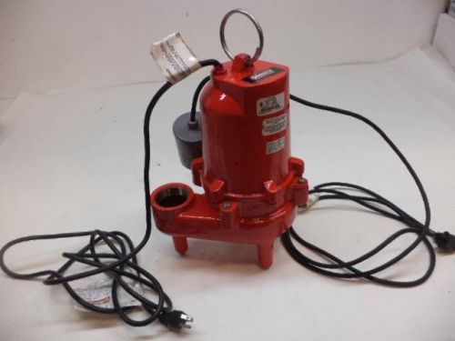 NEW COLEMAN 50-ASSP LITTLE GIANT SUBMERSIBLE SEWAGE PUMP 2&#034; 1/2HP 115V 11.4AMP