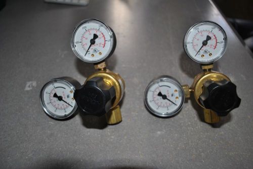 lot of (2) harris regulator 601 CGA-580