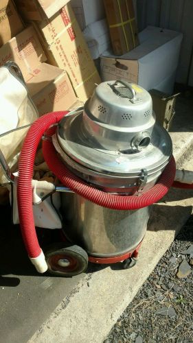 Milwaukee shop vac