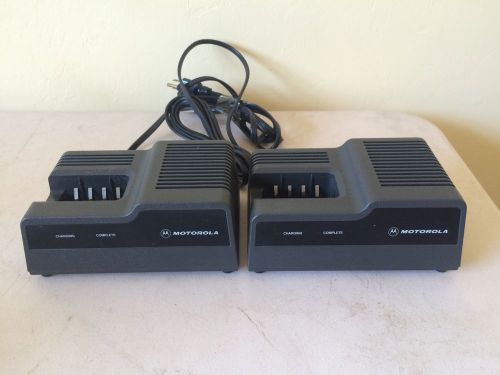 Lot of 2 A290 Motorola NTN4633C Desktop Charger MT1000, HT600, MTX800, MTX900