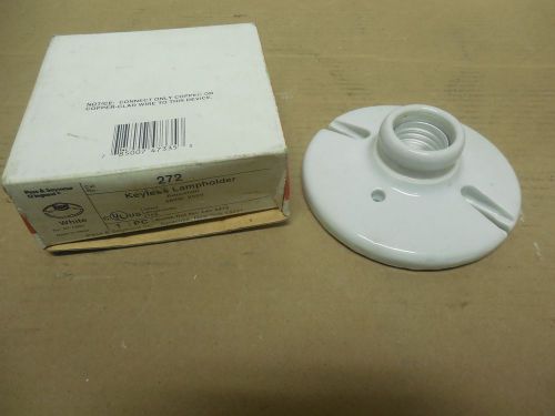 NEW WHITE PASS &amp; SEYMOUR PORCELAIN  KEYLESS LAMPHOLDER 272 660W WATT 250V VOLT