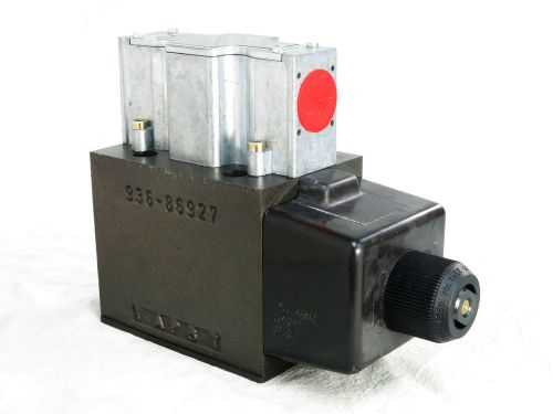 Denison LR69250-5 Hydraulic Directional Control Valve A4D0231510201B1W017902 6D7