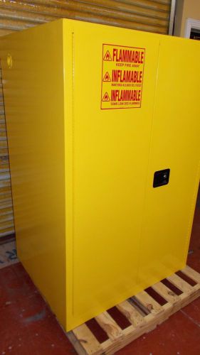 Large vwr 90 gal storage safety cabinet flammable solvent corrosives lab chemist for sale