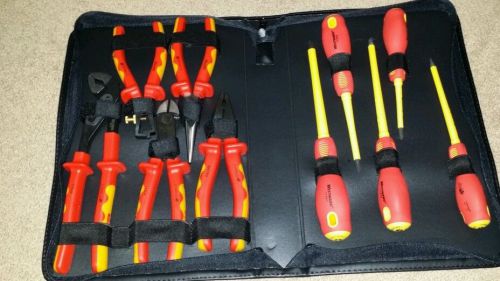 WESTWARD 1YXJ7 Insulated Tool Set, 10 Pc