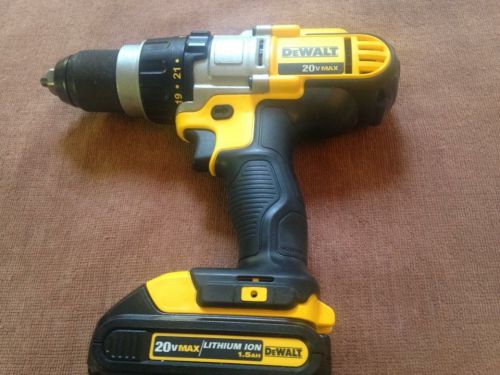 NEW DEWALT DCD980  20V Max 1/2-in Cordless Drill Driver