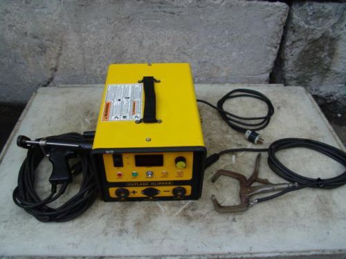 CUTLESS FASTNER CLIPPER 8 STUD WELDER