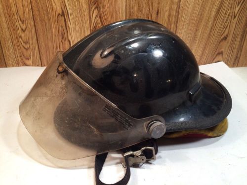 Bullard Official Firefighter Helmet Fire Resistant W face mask Fh-2100 costume