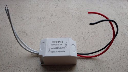 (quantity 20) led driver, model (1-3)x1w; input ac85-265v; output dc2-12v 300ma for sale