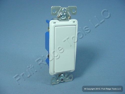 Cooper white decorator rocker wall light switch control 4-way 15a 120/277v 7504w for sale