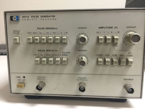 8011A Hewlett Packard Pulse Generator