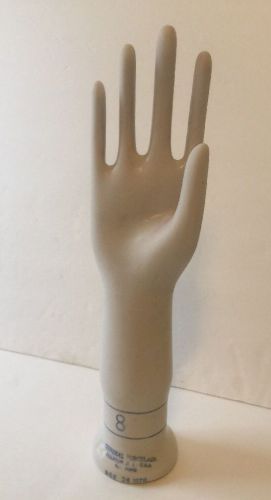 VINTAGE 1978 GENERAL PORCELAIN TRENTON NJ HAND GLOVE FORM MOLD DISPLAY size 8