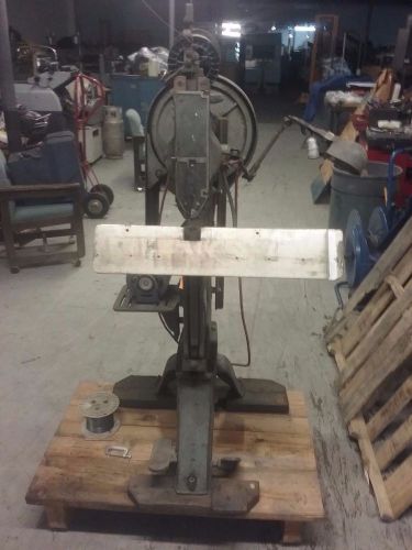 Bostitch-model-7-deluxe-wire-stitcher for sale