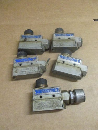 Lot of 5 MICRO SWITCH BZE6-2RN4 LIMIT SWITCH