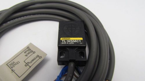 Omron TL-W5MC1 Proximity Switch