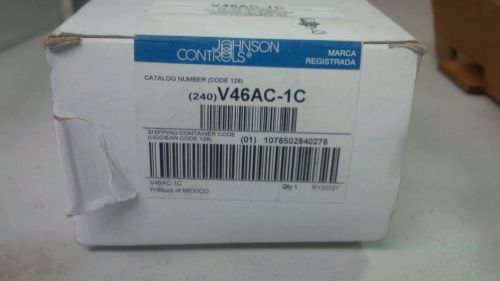 1 NEW JOHNSON CONTROLS V46AC-1C VALVE PRESSURE REGULATING 3/4&#034; NIB