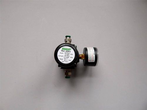 Speedaire  4zm14 -  compact regulator, 1/4&#034; port, input 300 psi max,   new for sale