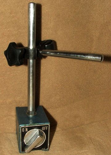 Vintage Yuasa 314-001 Magnetic Base Machinist Knob Style On Off Switch Japan