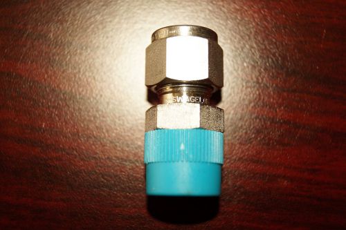 Swagelok Male Connector, 1/2 Tube x 1/2 NPT SS-810-1-8