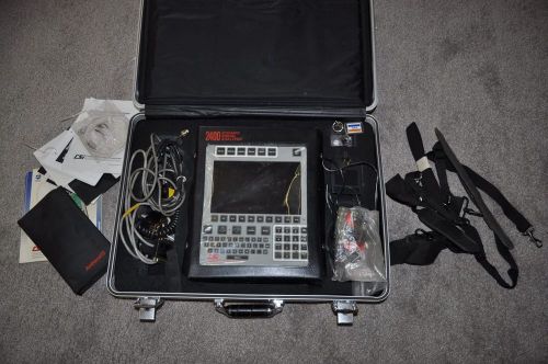 Csi dynamic signal analyzer kit w/ case  fft spectrum portable  model#- 2400 for sale