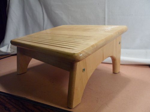 Heavy Duty Oak Under Desk Footrest Stool