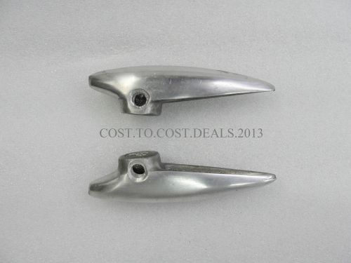 2X-LAMBRETTA SIDE PANEL HANDLES PAIR Li SX SERIES 3