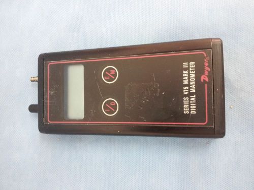 Dwyer Digital Manometer Series 475-3 Mark III