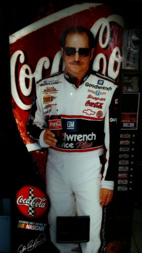 Dale Earnhardt Soda Machine all in working order