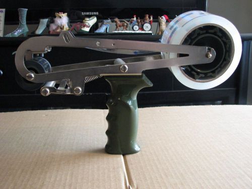 Heavy Duty 2&#034; Tape Dispenser