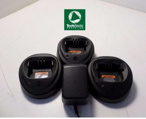 LOT OF 3 MOTOROLA CHARGING  BASE CP200  CP200XLS CP340 CP360 PR400 EP450 T3-E2