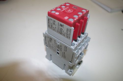 ALLEN BRADLEY GUARD MASTER RELAY  # 700S-CF530DC  # 700-CF310   #100S-F