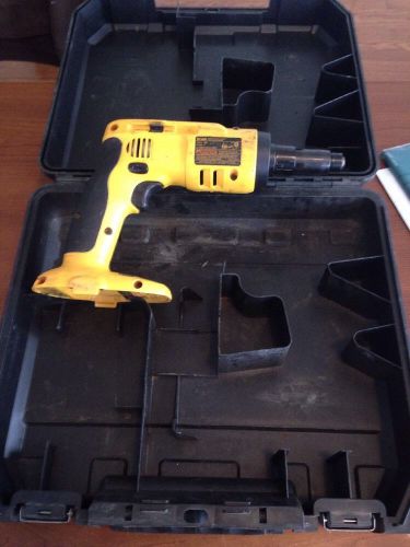 Dewalt Dc668 18 Volt W/case